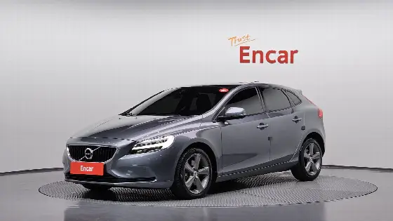 2017 Volvo V40 D3
