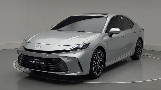 2026 Toyota Camry 2.5 XLE Hybrid