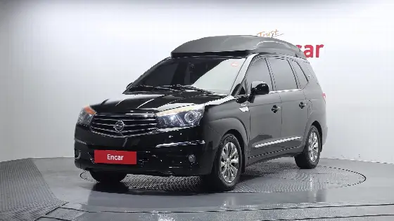 2016 KG_Mobility_Ssangyong KORANDO 4WD Chateau 9-seater