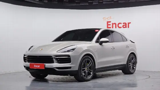 2021 Porsche Cayenne 3.0 E-Hybrid Coupe