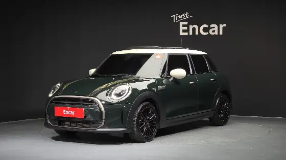2022 Mini Cooper 5Door Resolute Edition