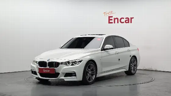 2018 BMW 3-Series 320i M Sport