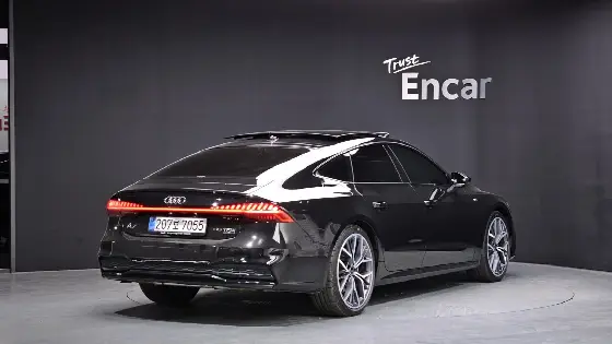 2025 Audi A7 55 TFSI Quattro Premium