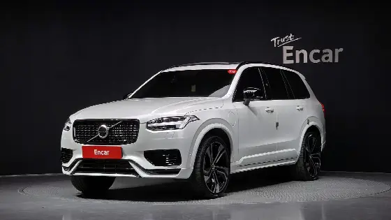 2020 Volvo XC90 T8 R-Design Hybrid