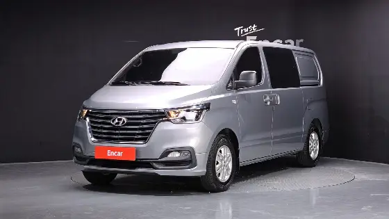 2020 Hyundai Starex Van 5-Seater