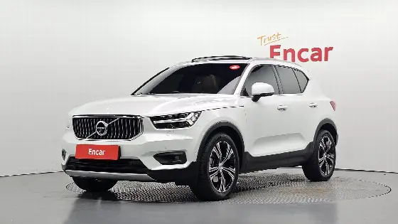 2020 Volvo XC40 B4 Inscription