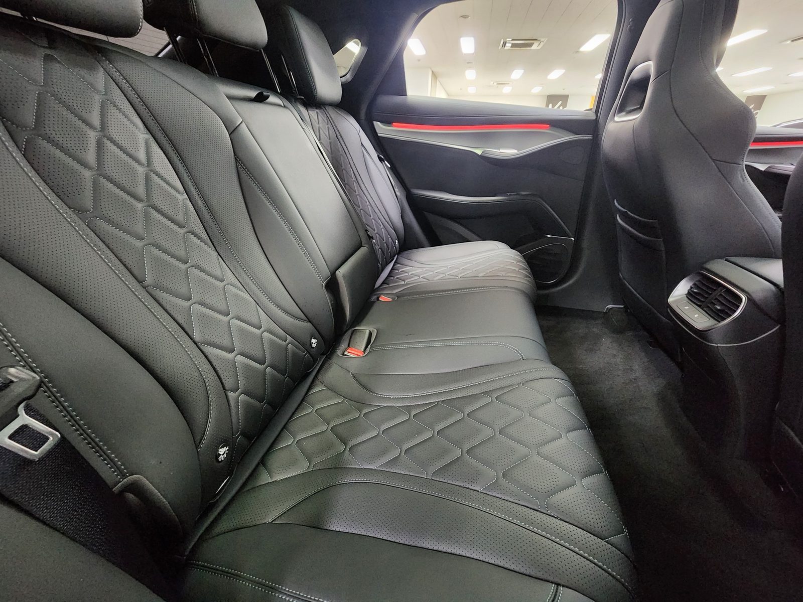 2025 BYD Sealion 7