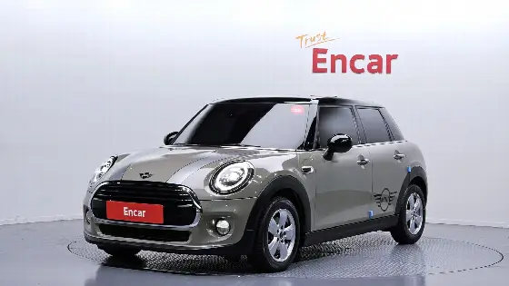 2019 Mini Cooper 5Door Standard