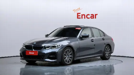 2021 BMW 3-Series 320i M Sport
