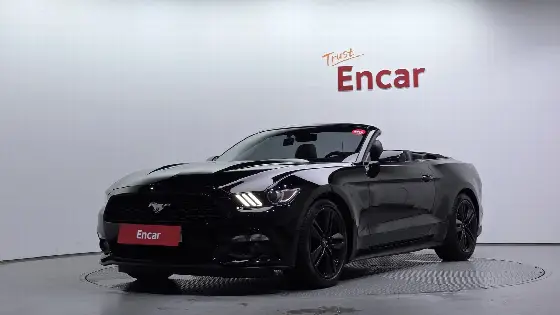 2017 Ford Mustang Convertible