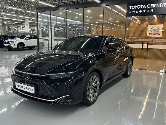 2023 Toyota Crown 2.5 4WD Hybrid