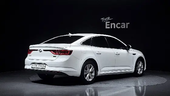 2017 Renault-KoreaSamsung SM6 2.0 LPe PE (Rental car)