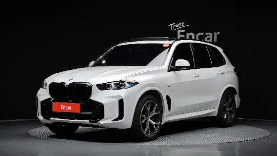2023 BMW X5 xDrive 40i M Sport