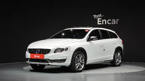 2017 Volvo V60 D4