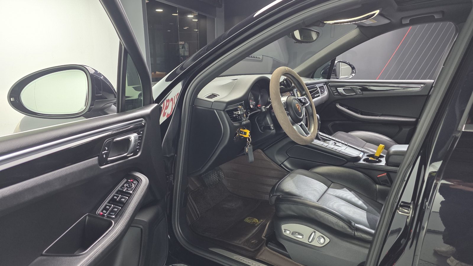 2016 Porsche Macan