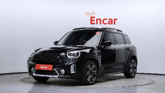 2023 Mini Countryman ALL4 Classic Launch Pack