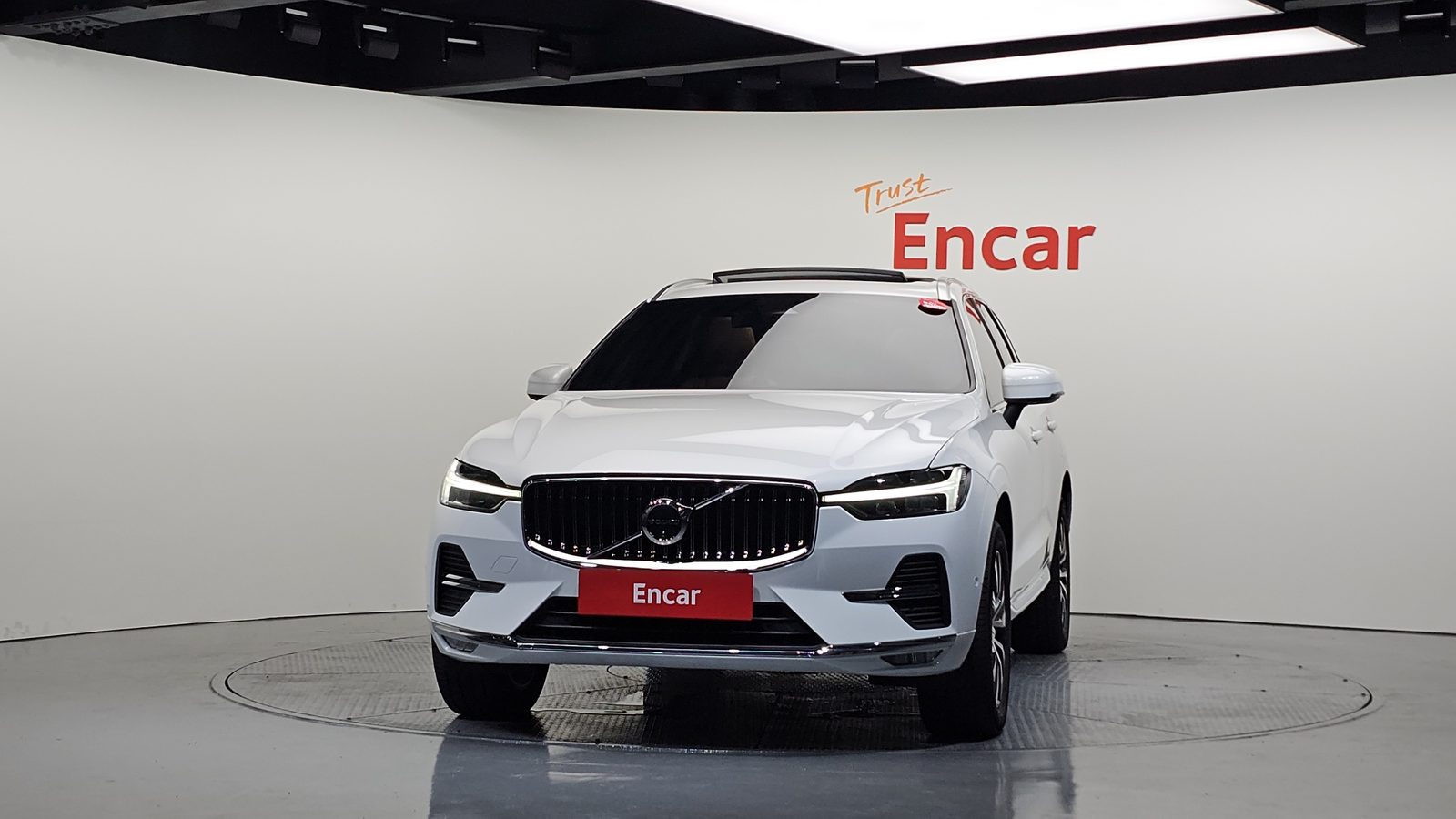 2025 Volvo XC60