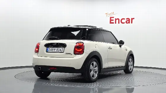 2018 Mini Cooper Standard