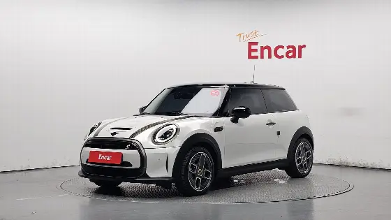 2023 Mini Cooper Resolute Edition