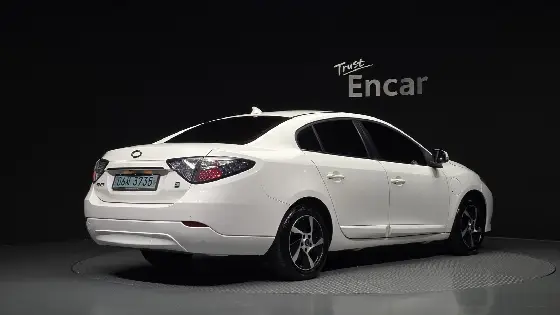 2017 Renault Korea SM3 RE