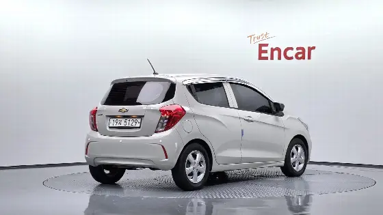 2018 Chevrolet Spark LS