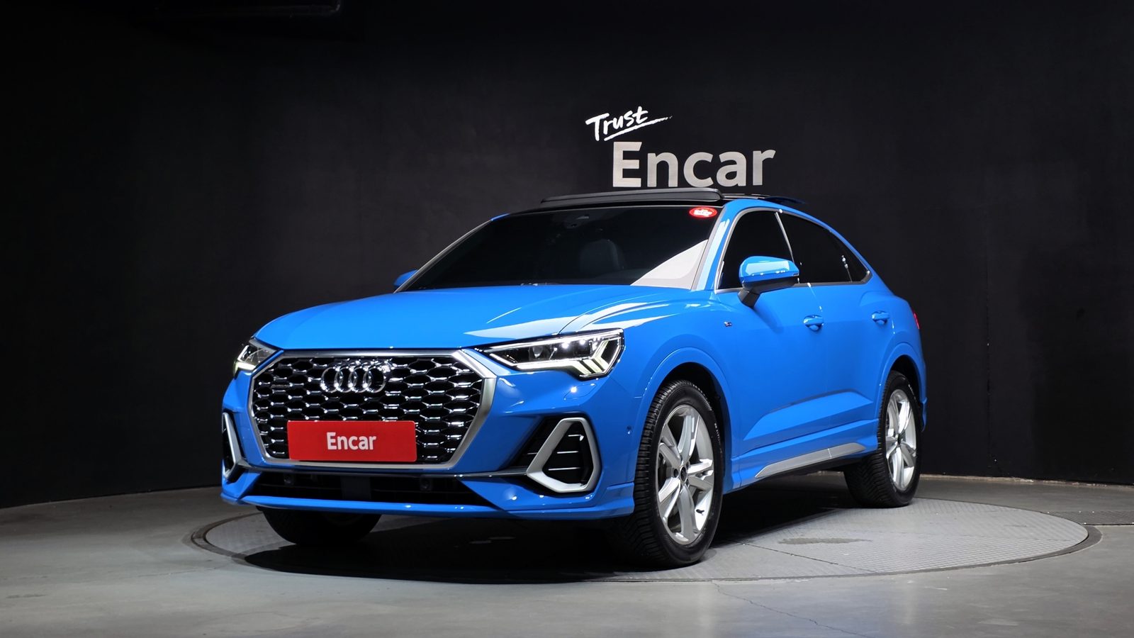 2022 Audi Q3