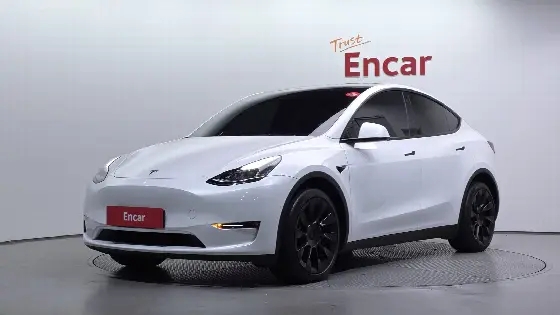 2022 Tesla Model Y Long Range AWD