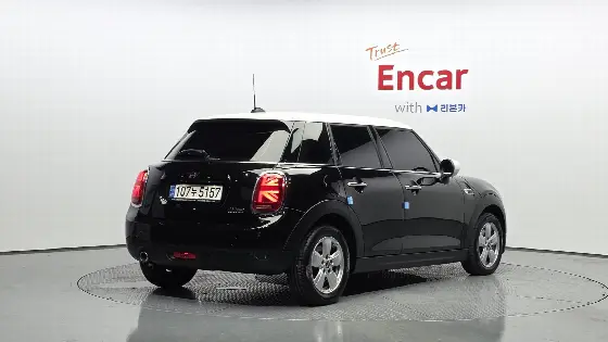 2021 Mini Cooper 5Door Standard