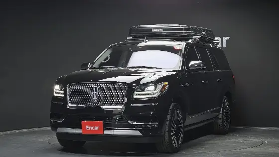 2019 Lincoln Navigator 3.5L Black Label