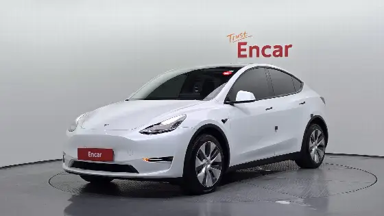 2022 Tesla Model Y Long Range AWD