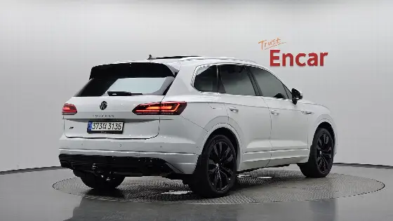 2020 Volkswagen Touareg 3.0 TDI R-Line