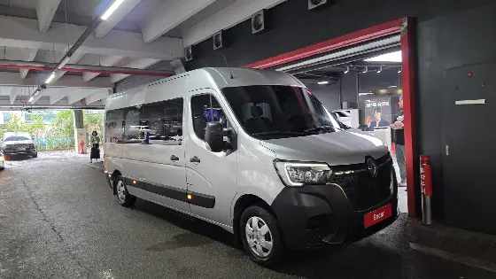 2020 Renault Korea Master 2.3 15-Seater