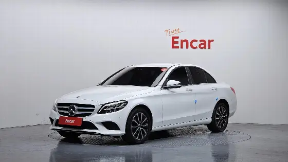 2020 Mercedes-Benz C-Class C200