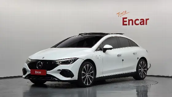 2022 Mercedes-Benz EQE EQE350+