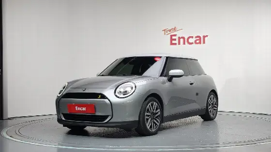 2024 Mini Cooper SE Classic