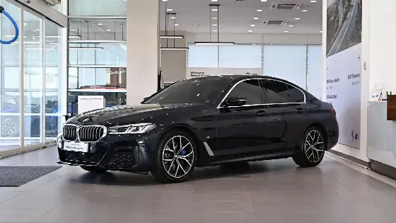 2021 BMW 5-Series 530i M Sport Package