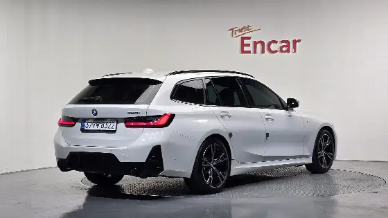 2024 BMW 3-Series 320i Touring M Sports