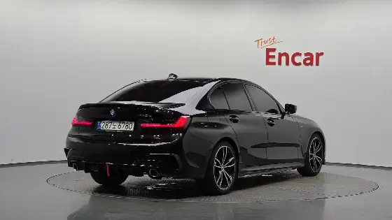 2022 BMW 3-Series 320d M Sport