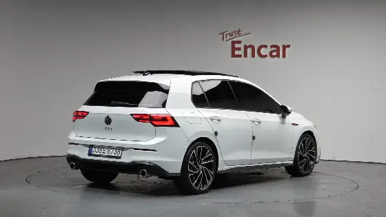 2023 Volkswagen Golf 2.0 GTI