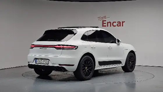2017 Porsche Macan 3.0 GTS
