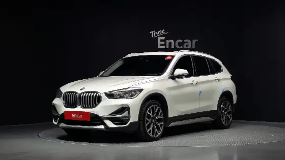 2022 BMW X1 xDrive 20i xLine