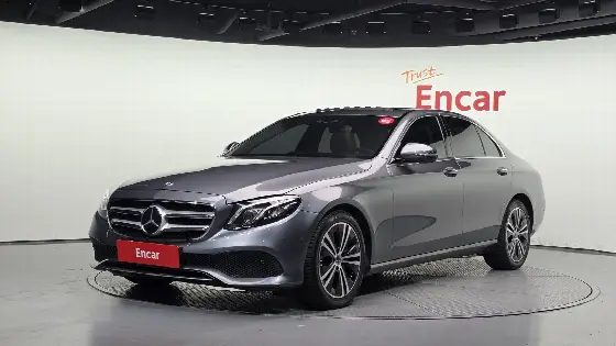 2020 Mercedes-Benz E-Class E300 Avantgarde