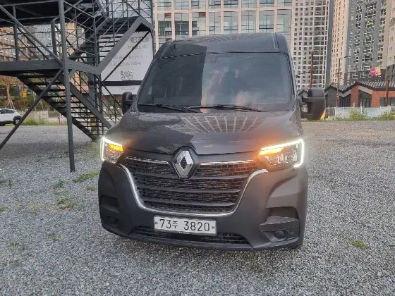 2021 Renault-KoreaSamsung Master Camping car