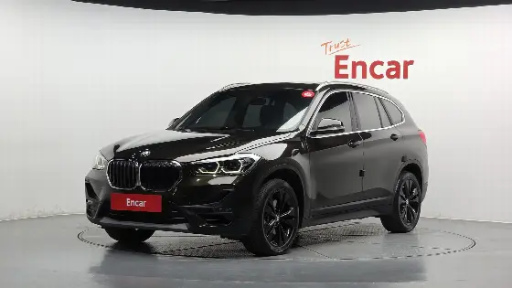 2020 BMW X1 xDrive 20i Advantage
