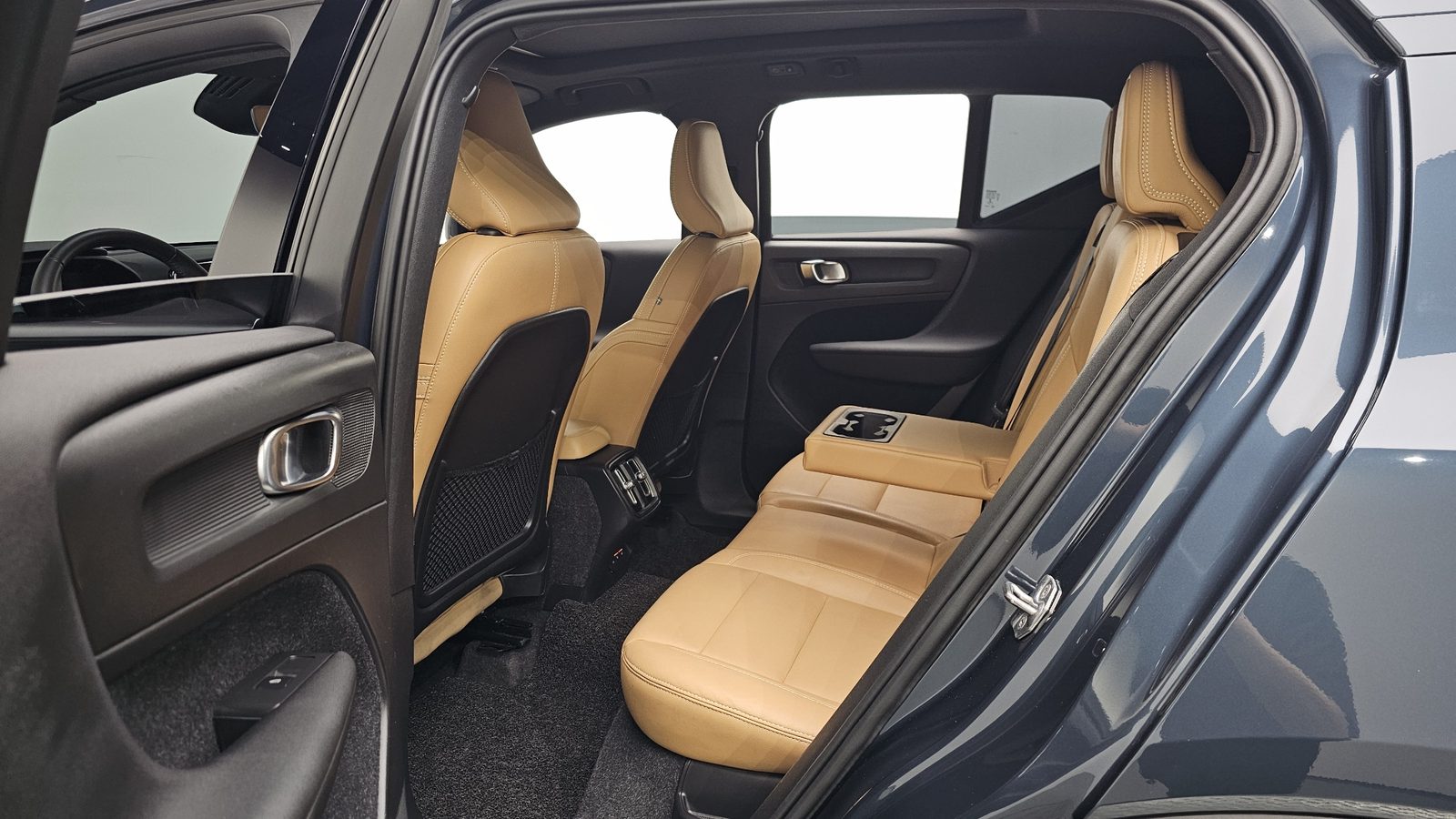 2020 Volvo XC40
