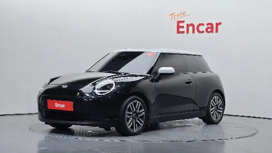 2024 Mini Cooper SE Classic