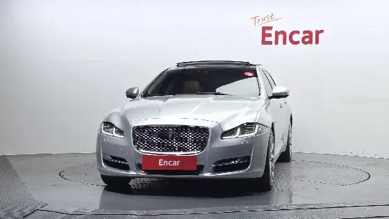 2017 Jaguar XJ 3.0D Premium Luxury LWB