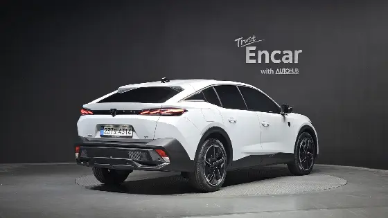 2025 Peugeot 408 1.2 Hybrid GT