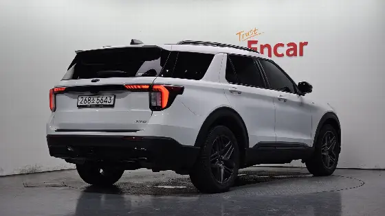 2025 Ford Explorer 2.3 ST-Line 4WD