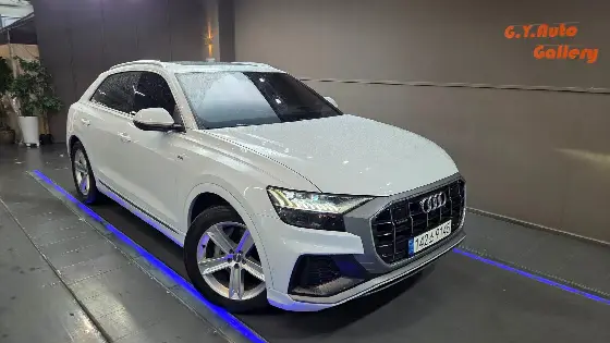 2021 Audi Q8 45 TDI Quattro Premium
